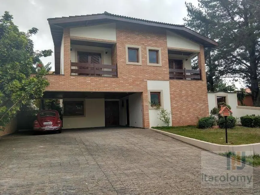 Casa de Condomínio com 4 quartos para alugar, 593m2 em Barueri - SP - imagem 8 Foto 8 de Casa de Condomínio com 4 quartos para alugar, 593m2 em Barueri - SP