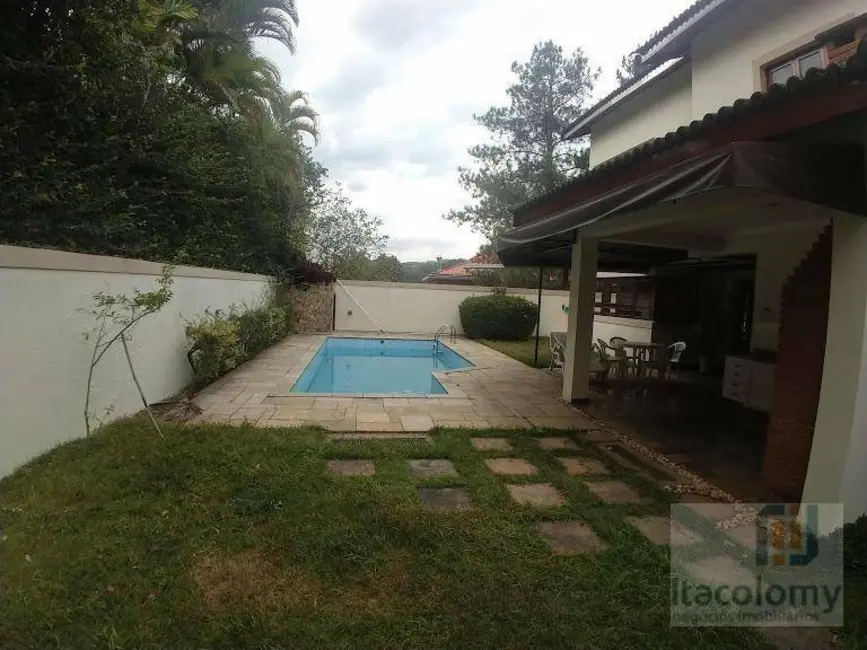 Casa de Condomínio com 4 quartos para alugar, 593m2 em Barueri - SP - imagem 3 Foto 3 de Casa de Condomínio com 4 quartos para alugar, 593m2 em Barueri - SP