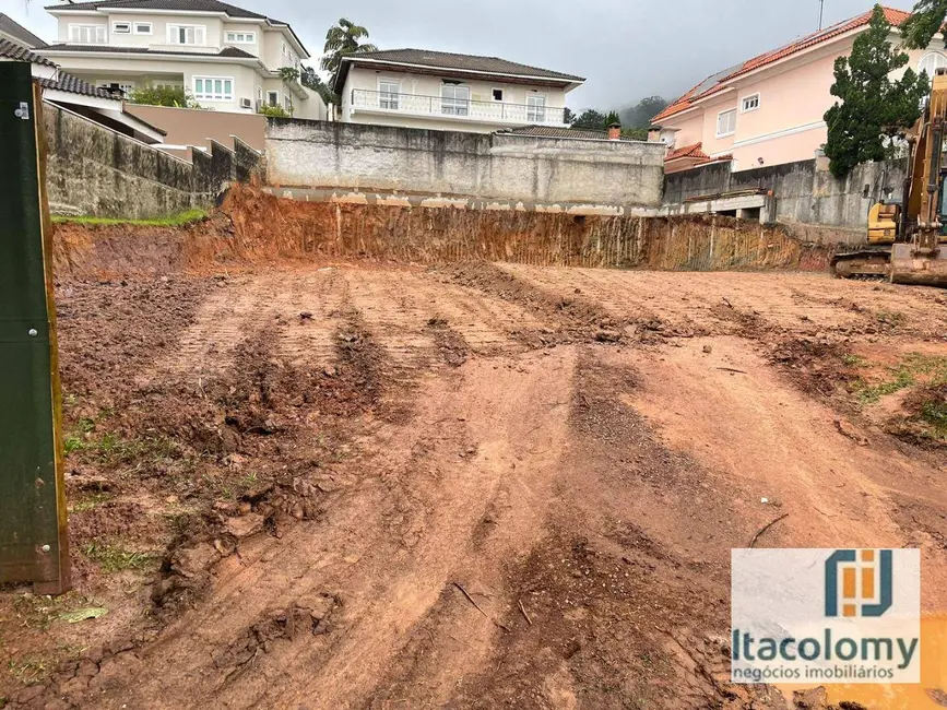 Foto 3 de Terreno / Lote à venda, 756m2 em Santana De Parnaiba - SP