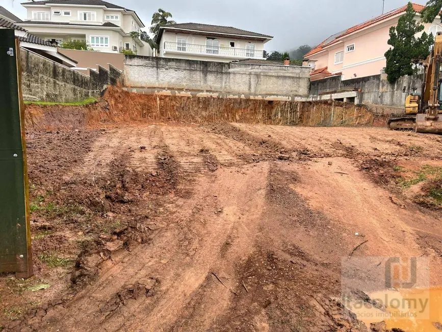 Terreno / Lote à venda, 756m2 em Santana De Parnaiba - SP - imagem 3 Foto 3 de Terreno / Lote à venda, 756m2 em Santana De Parnaiba - SP