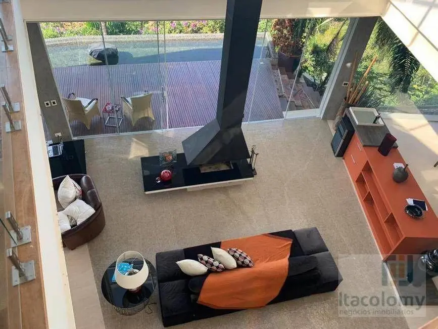 Foto 6 de Casa com 5 quartos à venda, 1200m2 em Ubatuba - SP