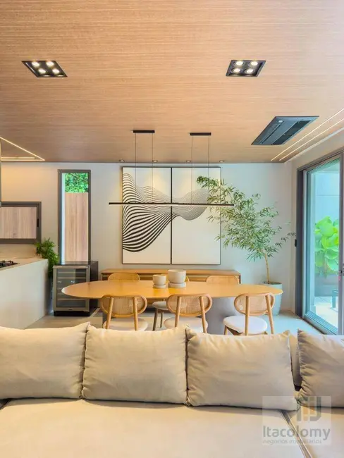 Casa de Condomínio com 3 quartos à venda, 200m2 em Santana De Parnaiba - SP - imagem 8 Foto 8 de Casa de Condomínio com 3 quartos à venda, 200m2 em Santana De Parnaiba - SP