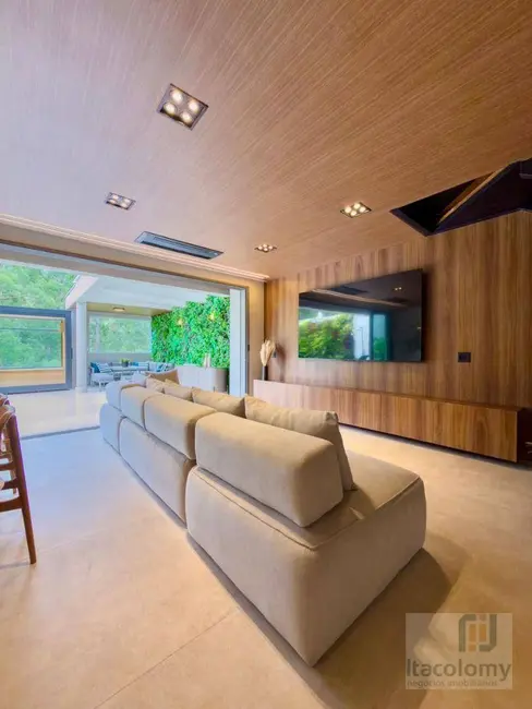 Casa de Condomínio com 3 quartos à venda, 200m2 em Santana De Parnaiba - SP - imagem 7 Foto 7 de Casa de Condomínio com 3 quartos à venda, 200m2 em Santana De Parnaiba - SP