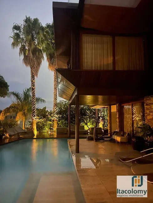 Casa de Condomínio com 4 quartos à venda, 1500m2 em Residencial Tamboré, Barueri - SP - imagem 3 Foto 3 de Casa de Condomínio com 4 quartos à venda, 1500m2 em Residencial Tamboré, Barueri - SP