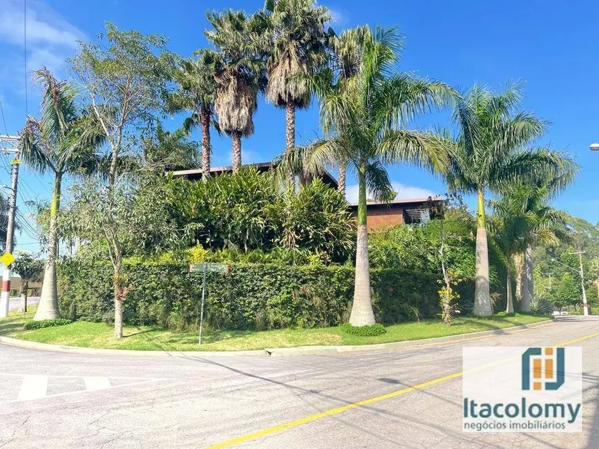 Casa de Condomínio com 4 quartos à venda, 1500m2 em Residencial Tamboré, Barueri - SP - imagem 6 Foto 6 de Casa de Condomínio com 4 quartos à venda, 1500m2 em Residencial Tamboré, Barueri - SP