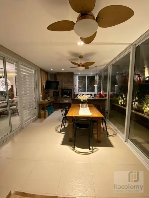 Foto 5 de Casa de Condomínio com 4 quartos para alugar, 420m2 em Santana De Parnaiba - SP
