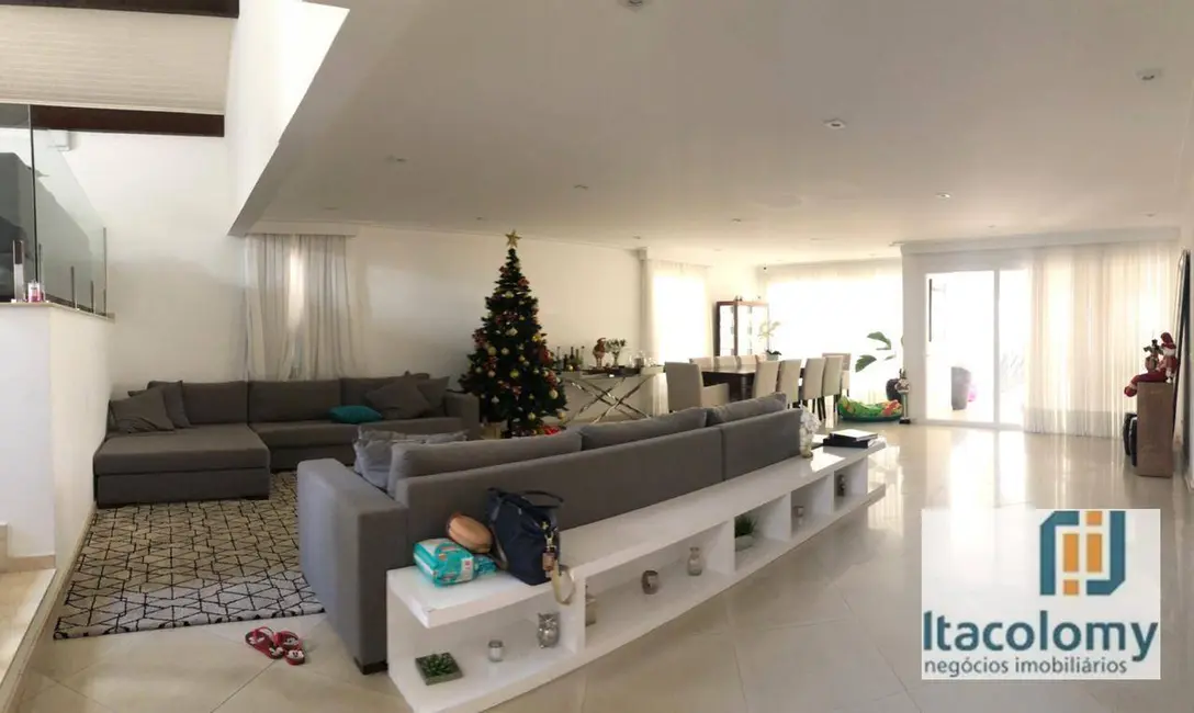 Casa de Condomínio com 4 quartos à venda, 600m2 em Santana De Parnaiba - SP - imagem 3 Foto 3 de Casa de Condomínio com 4 quartos à venda, 600m2 em Santana De Parnaiba - SP