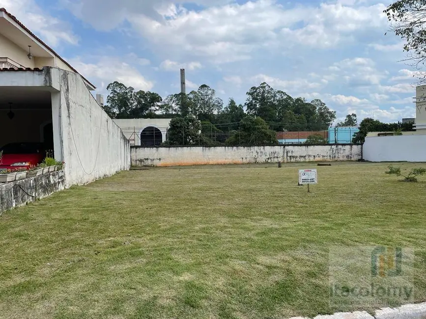 Foto 1 de Terreno / Lote à venda, 599m2 em Barueri - SP