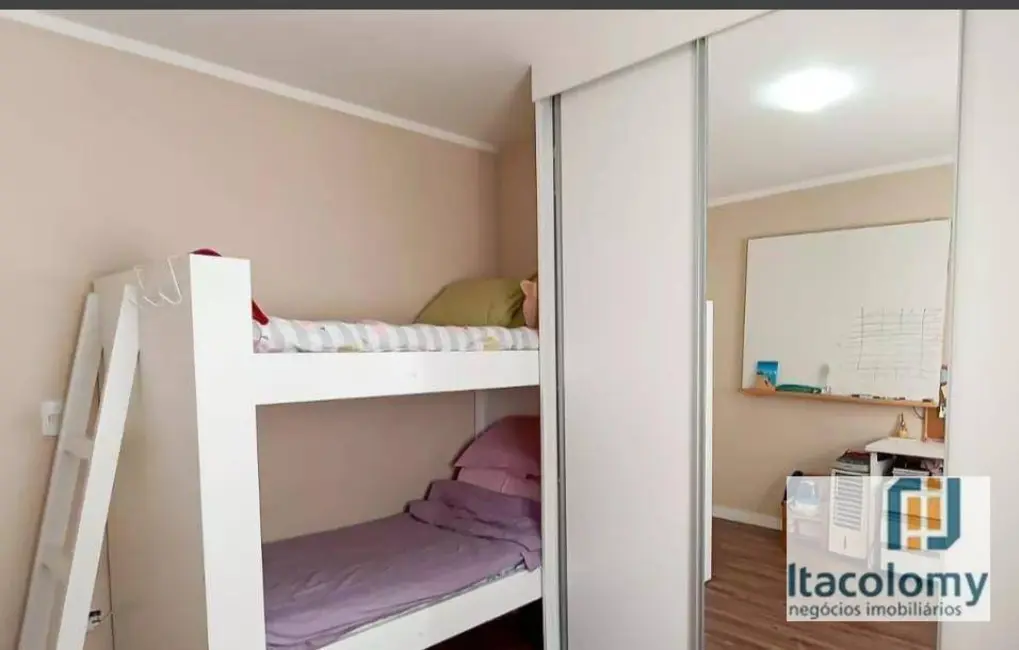 Foto 9 de Casa com 3 quartos à venda, 111m2 em Jardim dos Camargos, Barueri - SP