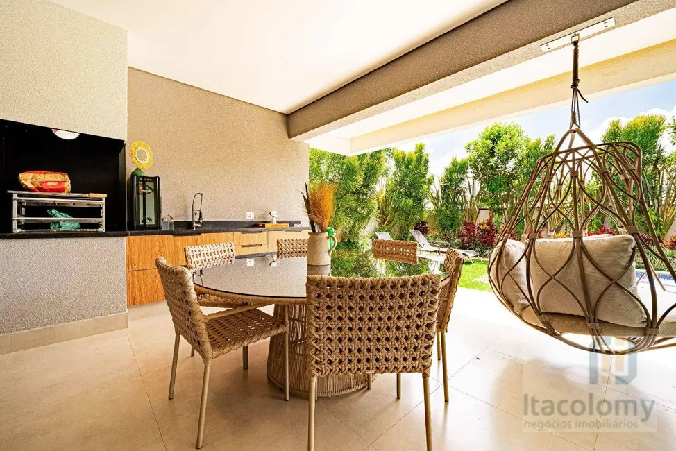 Foto 3 de Casa de Condomínio com 4 quartos à venda, 420m2 em Santana De Parnaiba - SP