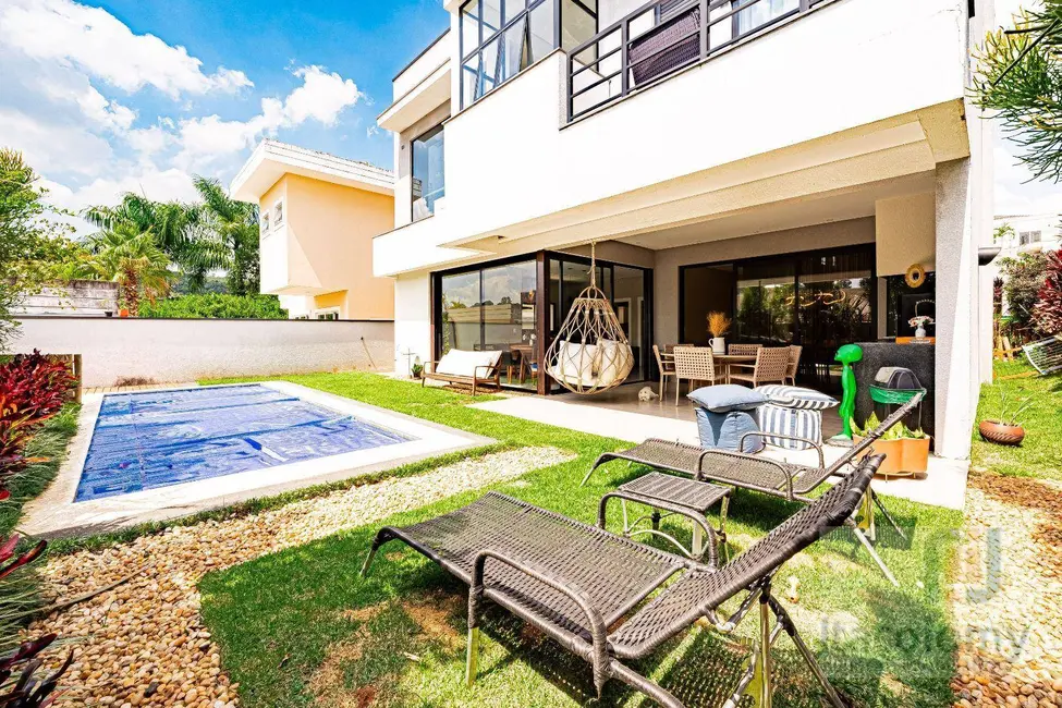 Foto 2 de Casa de Condomínio com 4 quartos à venda, 420m2 em Santana De Parnaiba - SP