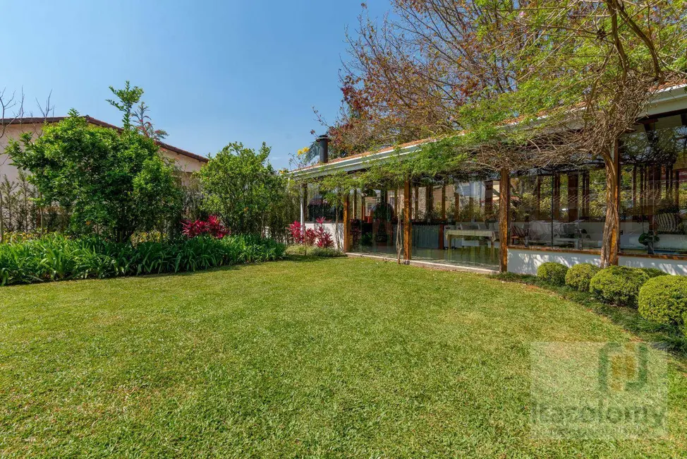 Casa de Condomínio com 4 quartos à venda, 986m2 em Morada dos Pássaros, Barueri - SP - imagem 5 Foto 5 de Casa de Condomínio com 4 quartos à venda, 986m2 em Morada dos Pássaros, Barueri - SP