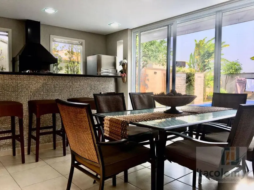 Casa de Condomínio com 4 quartos à venda, 525m2 em Santana De Parnaiba - SP - imagem 2 Foto 2 de Casa de Condomínio com 4 quartos à venda, 525m2 em Santana De Parnaiba - SP