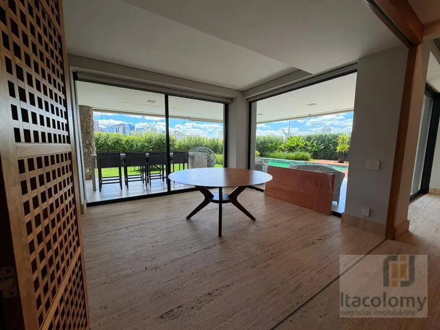 Foto 3 de Casa de Condomínio com 5 quartos à venda e para alugar, 890m2 em Barueri - SP