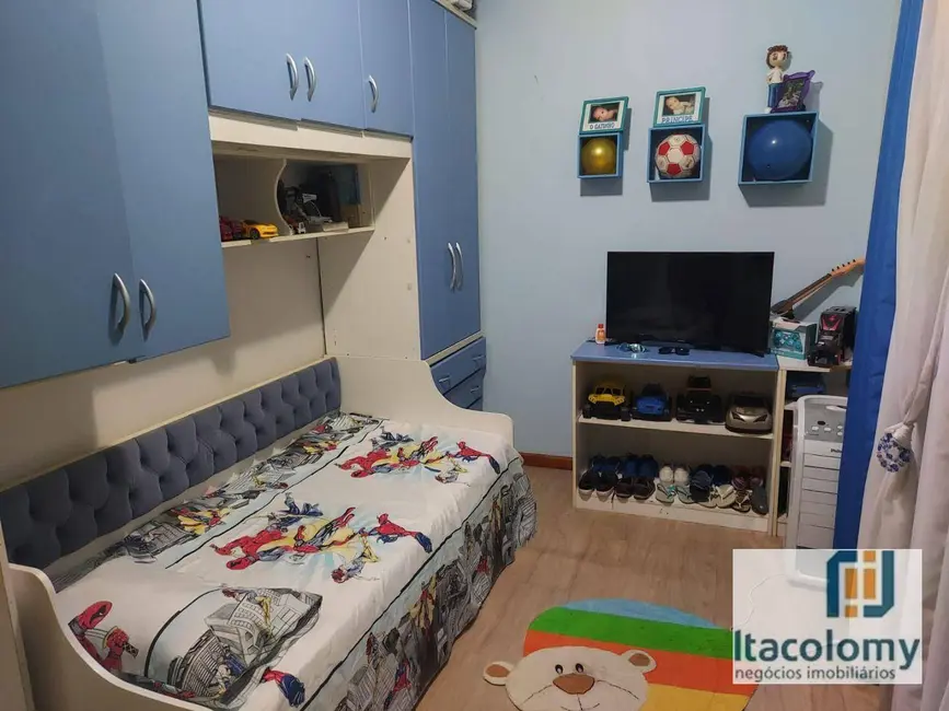 Casa com 4 quartos à venda, 200m2 em Parque das Nações, Barueri - SP - imagem 3 Foto 3 de Casa com 4 quartos à venda, 200m2 em Parque das Nações, Barueri - SP