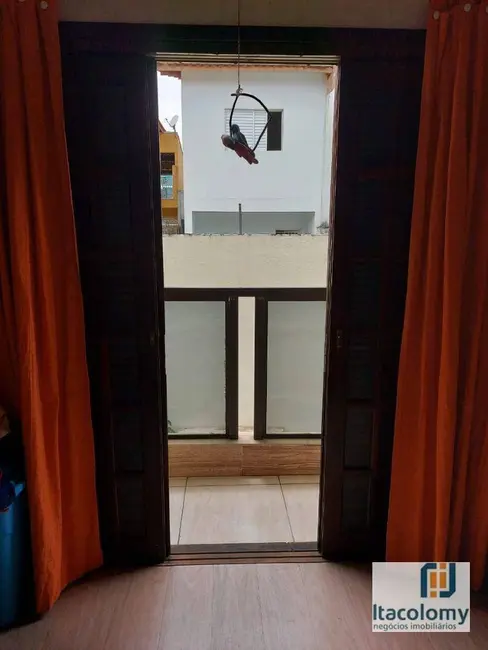 Casa com 4 quartos à venda, 200m2 em Parque das Nações, Barueri - SP - imagem 9 Foto 9 de Casa com 4 quartos à venda, 200m2 em Parque das Nações, Barueri - SP