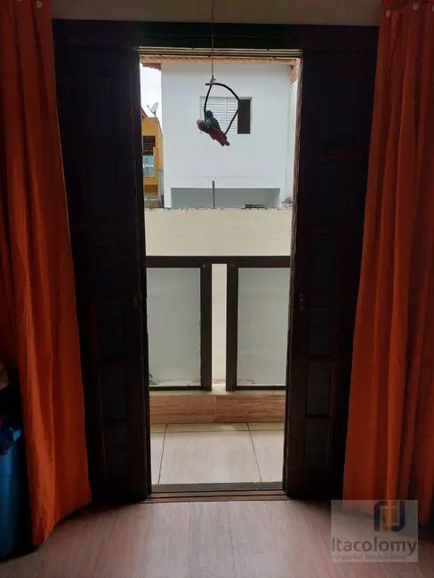 Casa com 4 quartos à venda, 200m2 em Parque das Nações, Barueri - SP - imagem 9 Foto 9 de Casa com 4 quartos à venda, 200m2 em Parque das Nações, Barueri - SP