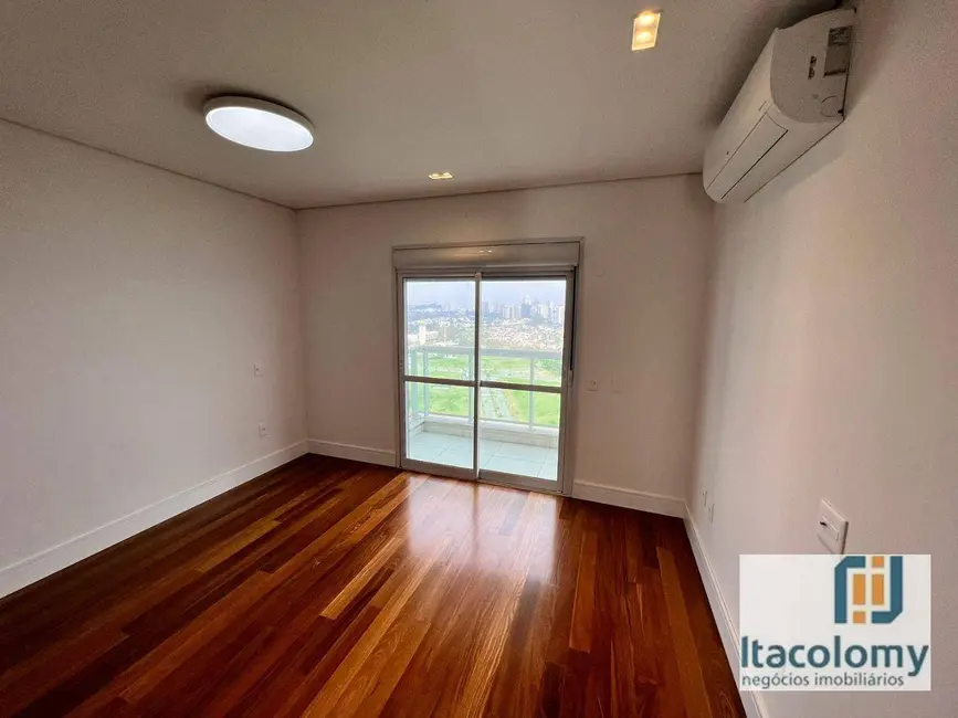 Apartamento com 4 quartos à venda e para alugar, 387m2 em Barueri - SP - imagem 9 Foto 9 de Apartamento com 4 quartos à venda e para alugar, 387m2 em Barueri - SP