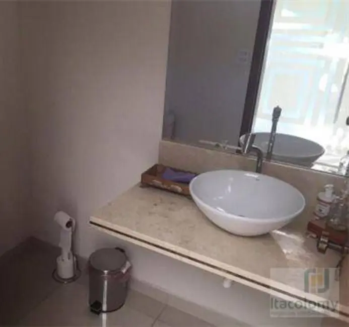 Casa de Condomínio com 4 quartos à venda, 560m2 em Barueri - SP - imagem 5 Foto 5 de Casa de Condomínio com 4 quartos à venda, 560m2 em Barueri - SP