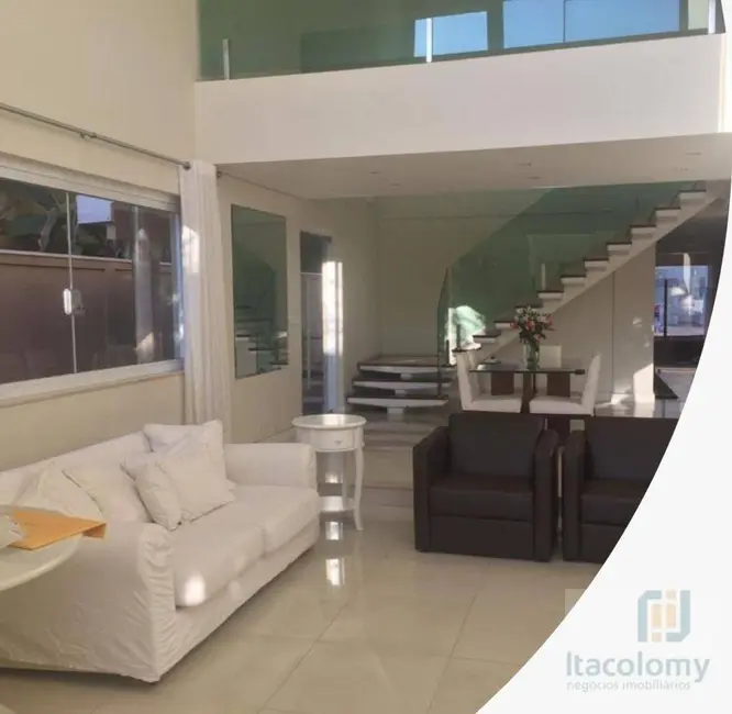 Casa de Condomínio com 4 quartos à venda, 560m2 em Barueri - SP - imagem 2 Foto 2 de Casa de Condomínio com 4 quartos à venda, 560m2 em Barueri - SP