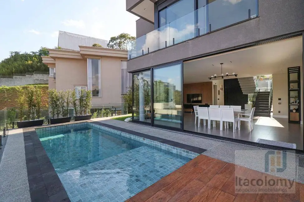 Casa de Condomínio com 4 quartos à venda, 464m2 em Tamboré, Santana De Parnaiba - SP - imagem 4 Foto 4 de Casa de Condomínio com 4 quartos à venda, 464m2 em Tamboré, Santana De Parnaiba - SP