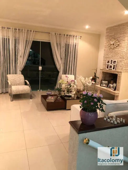 Foto 3 de Casa de Condomínio com 4 quartos à venda, 420m2 em Santana De Parnaiba - SP