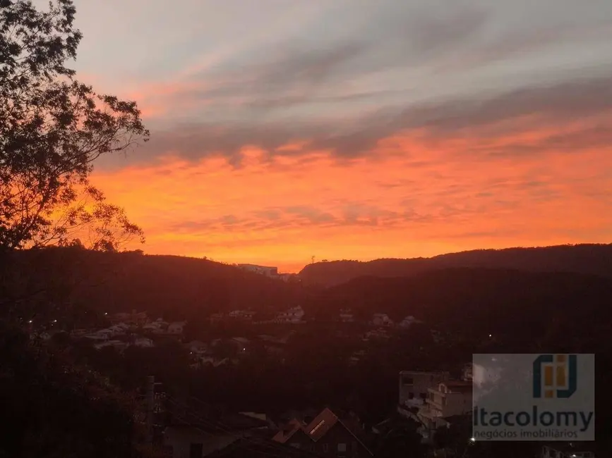 Foto 4 de Casa de Condomínio com 4 quartos à venda, 3200m2 em Condomínio Refúgio dos Pinheiros, Itapevi - SP