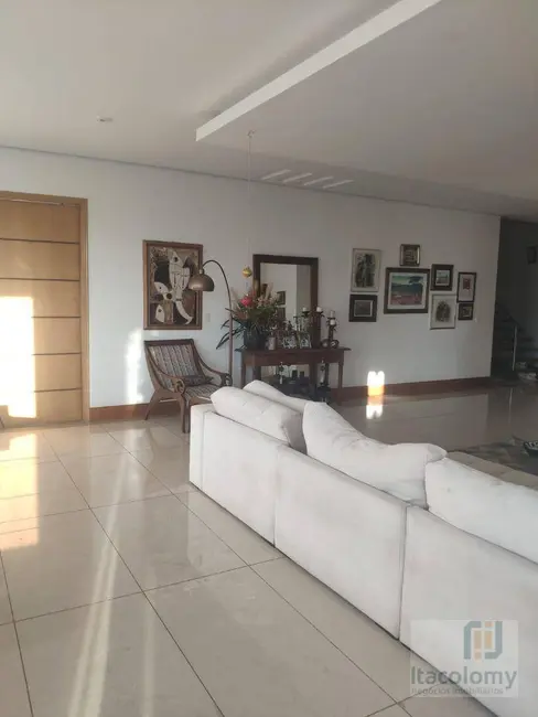 Foto 2 de Casa de Condomínio com 4 quartos à venda, 3200m2 em Condomínio Refúgio dos Pinheiros, Itapevi - SP