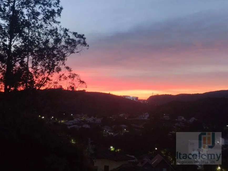 Foto 9 de Casa de Condomínio com 4 quartos à venda, 3200m2 em Condomínio Refúgio dos Pinheiros, Itapevi - SP