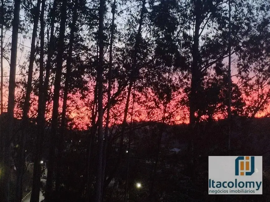 Foto 8 de Casa de Condomínio com 4 quartos à venda, 3200m2 em Condomínio Refúgio dos Pinheiros, Itapevi - SP