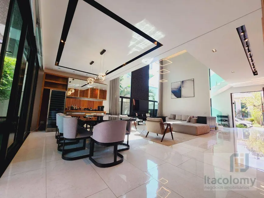 Foto 4 de Casa de Condomínio com 4 quartos à venda, 470m2 em Santana De Parnaiba - SP