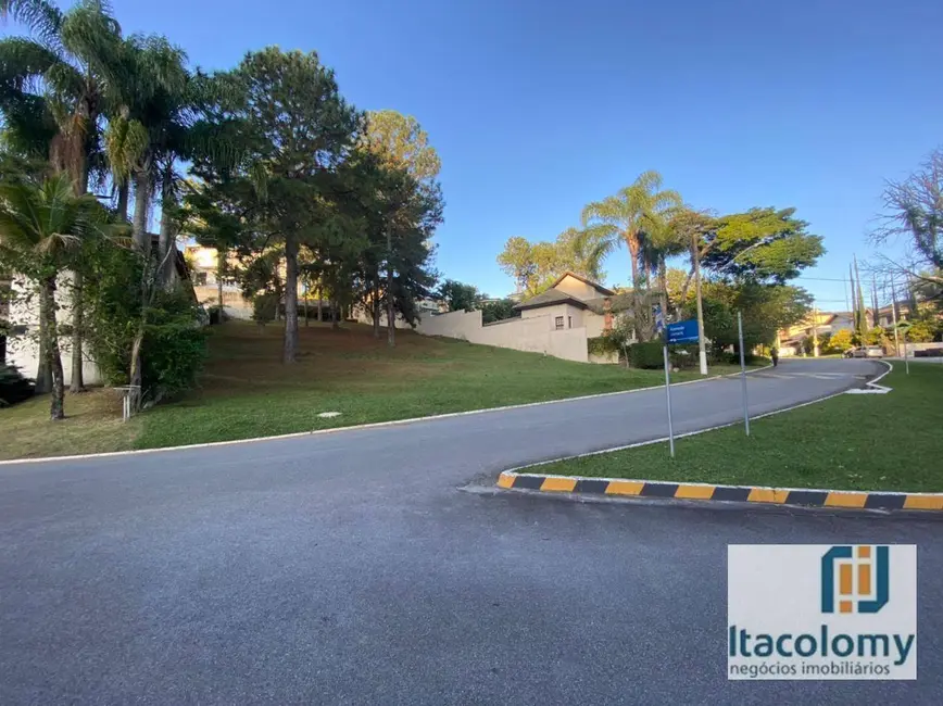 Foto 3 de Terreno / Lote à venda, 927m2 em Santana De Parnaiba - SP