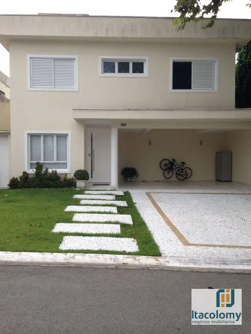 Foto 2 de Casa de Condomínio com 4 quartos à venda, 300m2 em Santana De Parnaiba - SP