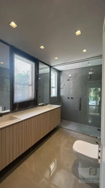 Foto 2 de Casa de Condomínio com 4 quartos à venda, 1500m2 em Residencial Tamboré, Barueri - SP