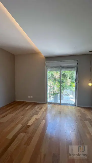 Foto 3 de Casa de Condomínio com 4 quartos à venda, 1500m2 em Residencial Tamboré, Barueri - SP