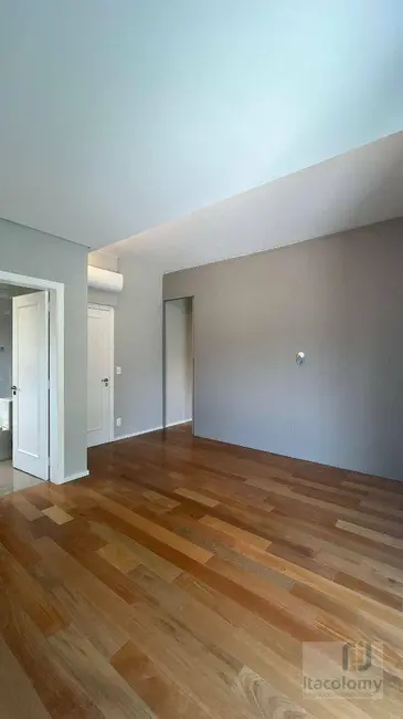 Foto 4 de Casa de Condomínio com 4 quartos à venda, 1500m2 em Residencial Tamboré, Barueri - SP