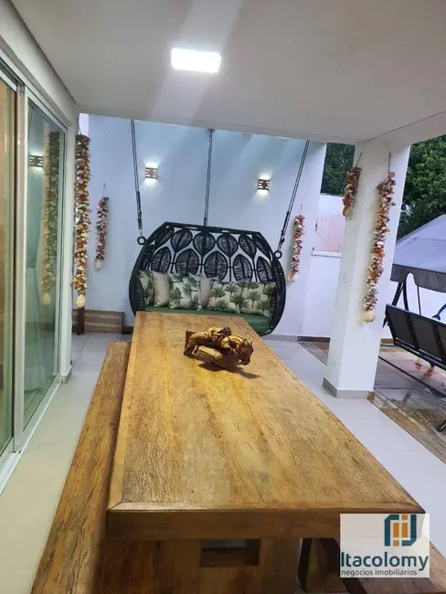 Foto 4 de Casa com 5 quartos à venda, 360m2 em Riviera de São Lourenço, Bertioga - SP