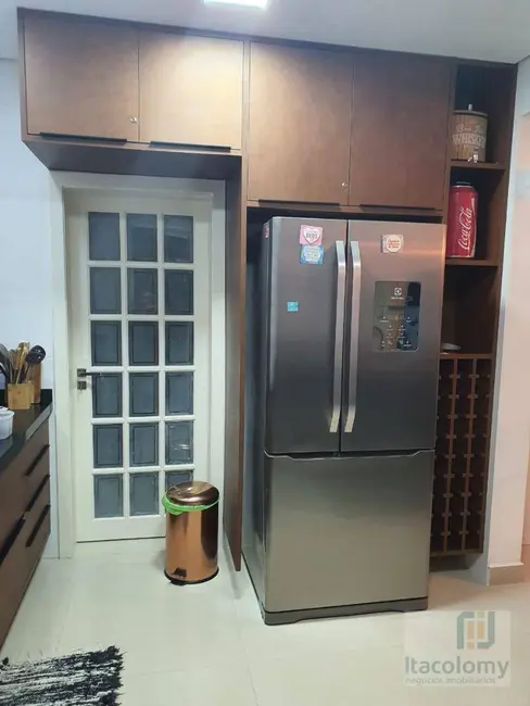 Foto 5 de Casa com 5 quartos à venda, 360m2 em Riviera de São Lourenço, Bertioga - SP