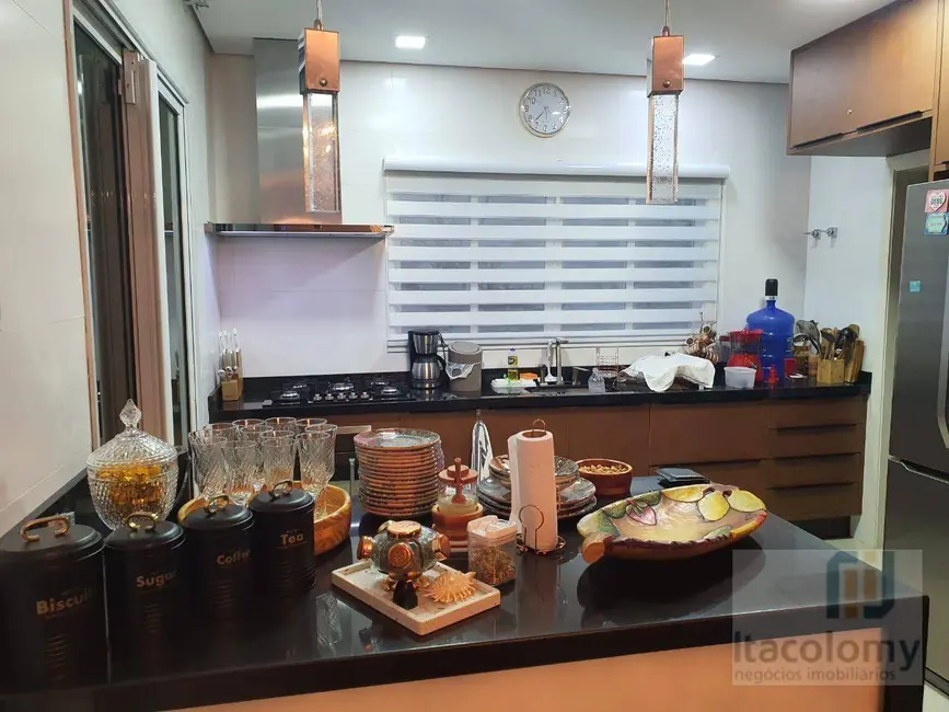 Foto 6 de Casa com 5 quartos à venda, 360m2 em Riviera de São Lourenço, Bertioga - SP