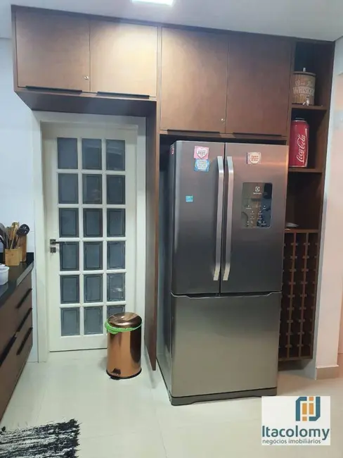 Foto 5 de Casa com 5 quartos à venda, 360m2 em Riviera de São Lourenço, Bertioga - SP