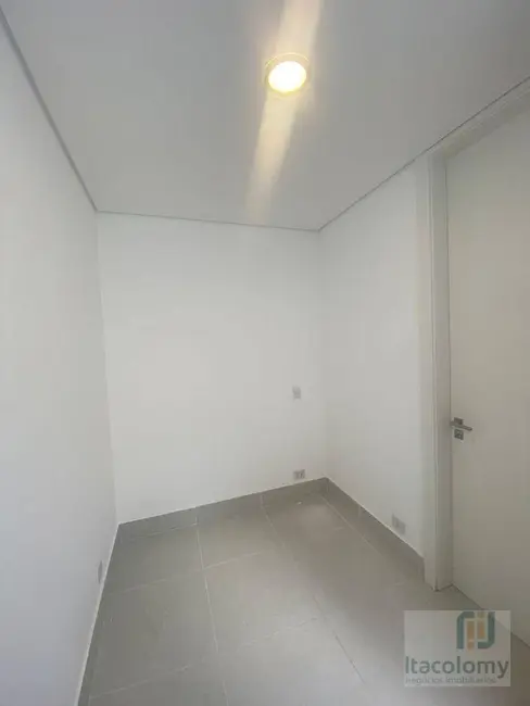 Foto 4 de Casa de Condomínio com 4 quartos para alugar, 445m2 em Santana De Parnaiba - SP