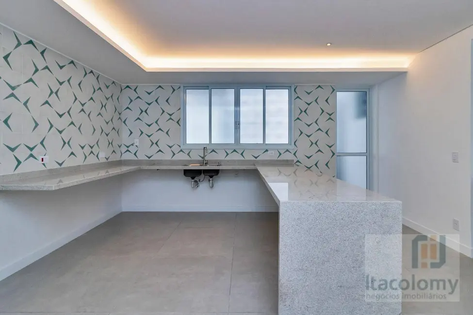 Foto 5 de Apartamento com 3 quartos à venda, 239m2 em Higienópolis, São Paulo - SP