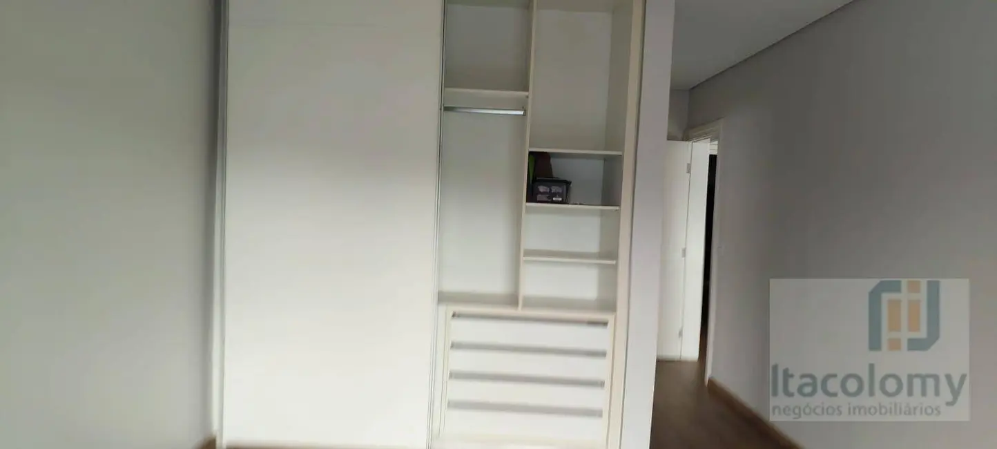 Foto 8 de Casa de Condomínio com 4 quartos para alugar, 560m2 em Barueri - SP