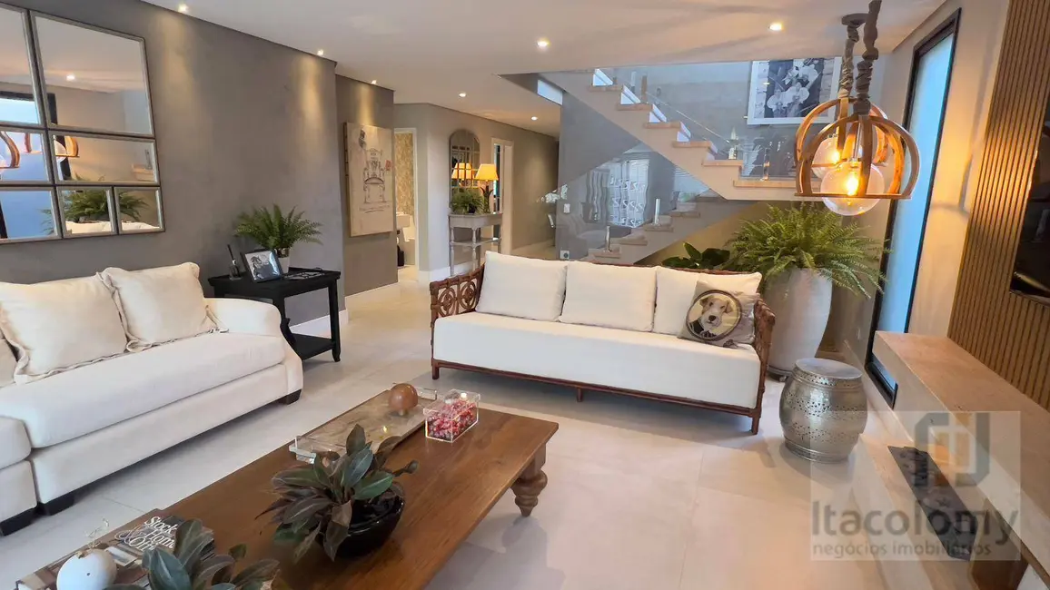 Foto 6 de Casa de Condomínio com 4 quartos à venda, 302m2 em Santana De Parnaiba - SP