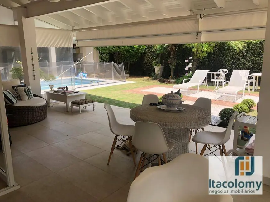 Foto 2 de Casa de Condomínio com 4 quartos à venda, 1200m2 em Barueri - SP