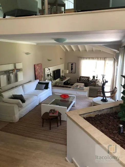 Casa de Condomínio com 4 quartos à venda, 1200m2 em Barueri - SP - imagem 9 Foto 9 de Casa de Condomínio com 4 quartos à venda, 1200m2 em Barueri - SP