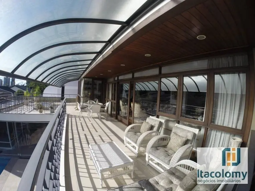 Casa de Condomínio com 5 quartos para alugar, 1120m2 em Barueri - SP - imagem 5 Foto 5 de Casa de Condomínio com 5 quartos para alugar, 1120m2 em Barueri - SP