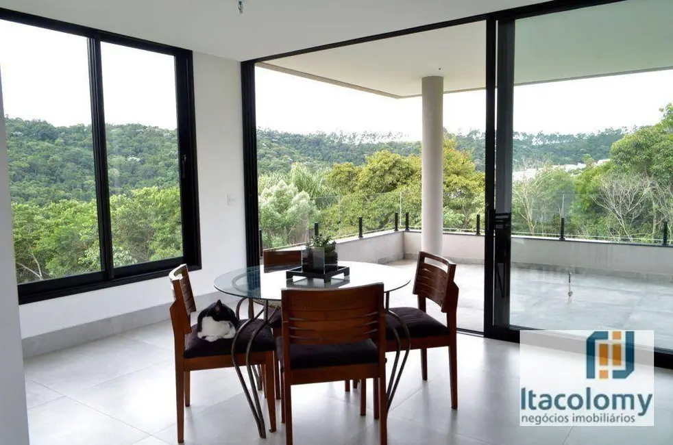 Foto 3 de Casa de Condomínio com 4 quartos à venda e para alugar, 490m2 em Santana De Parnaiba - SP