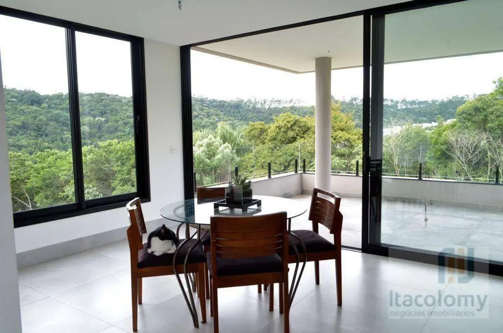 Foto 3 de Casa de Condomínio com 4 quartos à venda, 490m2 em Santana De Parnaiba - SP