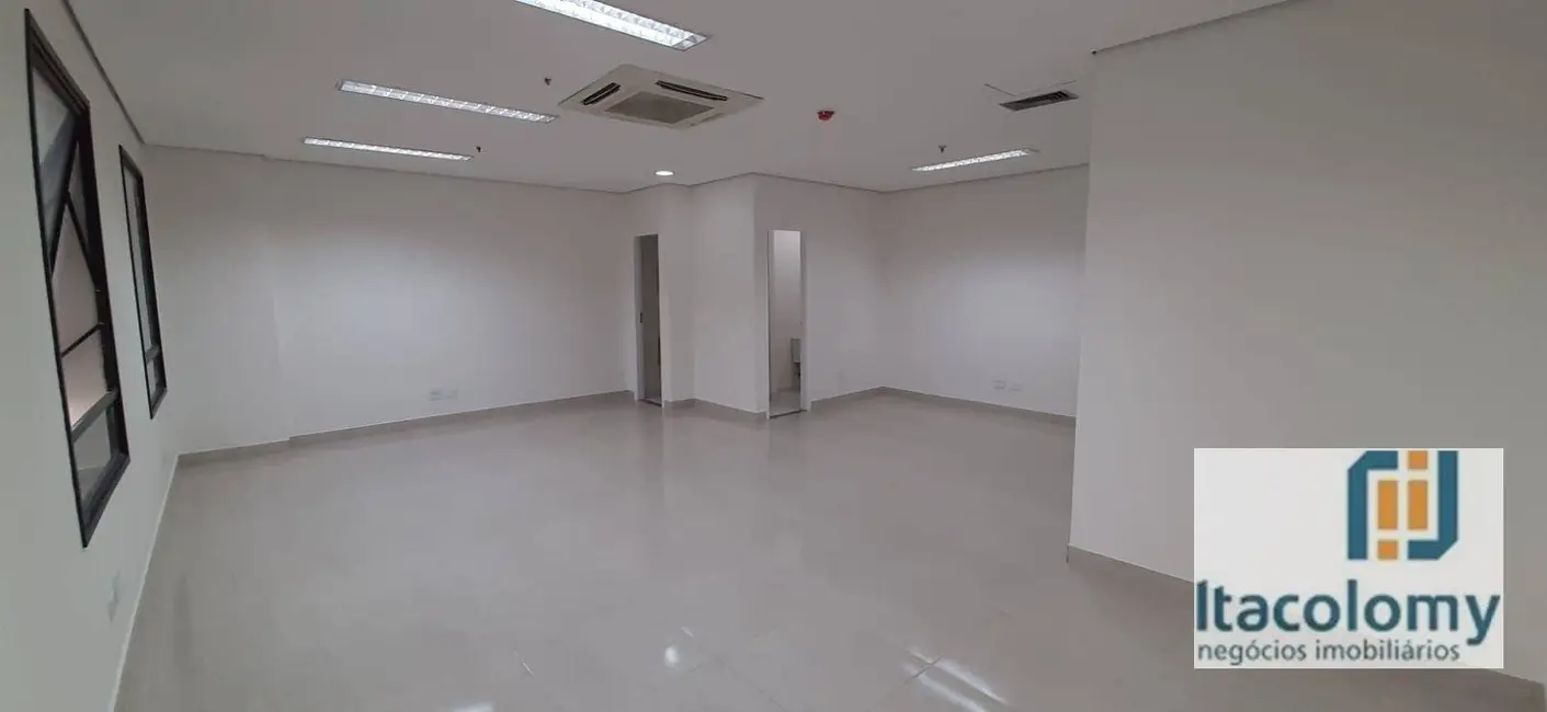 Foto 2 de Loft / Flat à venda, 100m2 em Barueri - SP